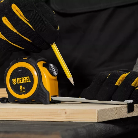 Рулетка Denzel 8м х 25мм, обрезиненный корпус, автоматическая фиксация 31553 купить в Уфе