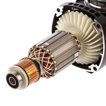 Угловая шлифмашина AG-180-2000 Denzel 26912 купить в Уфе