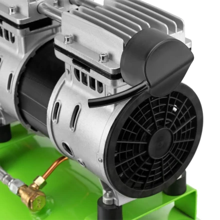 Компрессор безмаслянный малошумный Сибртех МБ 1100/24,1100 Вт, 24 л, 170 л/мин 58006 купить в Уфе