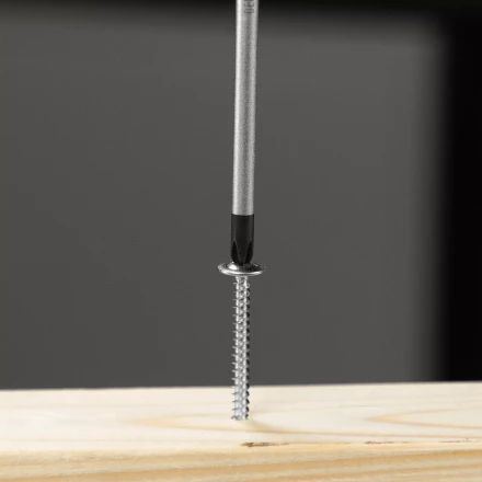 Отвертка, PH1х150 мм, S2, 3к рукоятка Denzel 121767 купить в Уфе