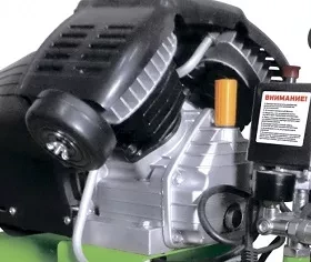 Компрессор масляный поршневой прямой привод Сибртех КК-2200/50  58040 купить в Уфе