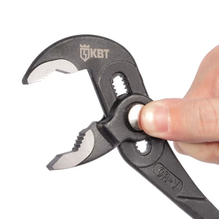 Набор переставных клещей КВТ НПК-03 с кнопочной фиксацией (85285) купить в Уфе