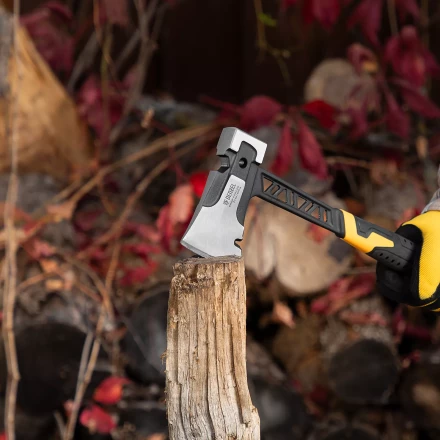 Топор цельнокованый 600 г Denzel 21499, двухкомпонентная обрезиненная рукоятка купить в Уфе