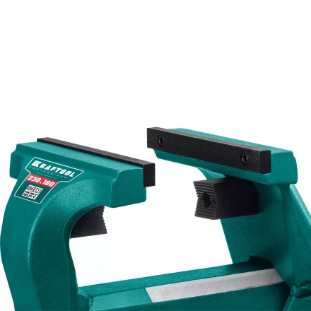 Тиски KRAFTOOL FORGE кованные стальные 32700-230 купить в Уфе