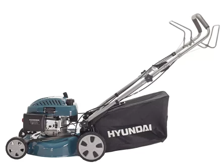 Самоходная бензиновая газонокосилка Hyundai L 4300S купить в Уфе