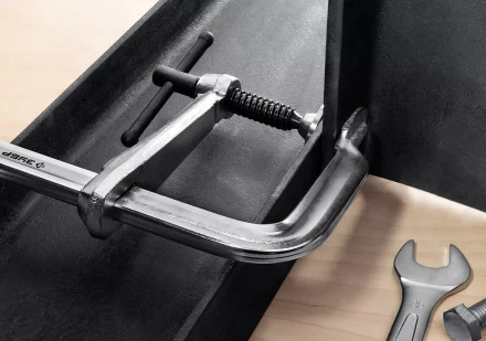 ЗУБР КС-1000/120, F, 1000 х 120 мм, цельнокованая струбцина, Профессионал (32157-120-1000) купить в Уфе