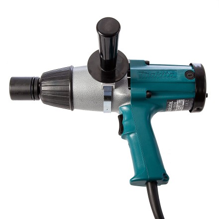Ударный гайковерт Makita 6906 купить в Уфе