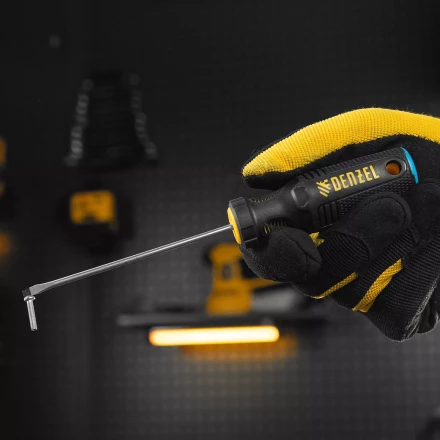 Отвертка, SL3х100 мм, S2, 3к рукоятка Denzel 121907 купить в Уфе