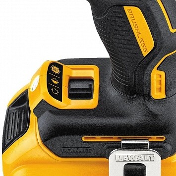 Аккумуляторная дрель DCD 796 D2 DeWalt купить в Уфе