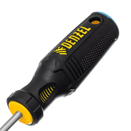 Отвертка, SL5x100 мм, S2, 3к рукоятка Denzel 121967 купить в Уфе