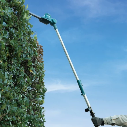 Кусторез штанговый телескопический CXT Makita UN460WDWA, 12В, 46см, 200Вт купить в Уфе
