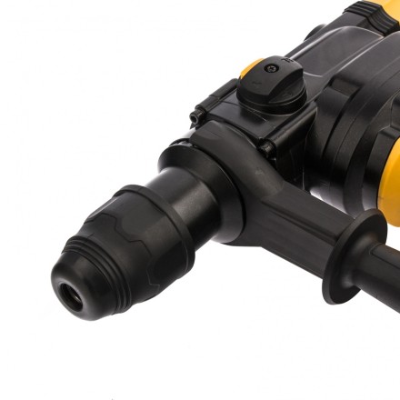 Перфоратор RHV-1050-38 Denzel 26620 купить в Уфе