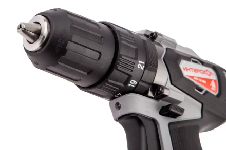 Аккумуляторная дрель-шуруповерт ИНТЕРСКОЛ ДАУ-13/18ВК (573.1.2.70) Li-ion АПИ (кейс, 2 х 1,5Ач, ЗУ) купить в Уфе