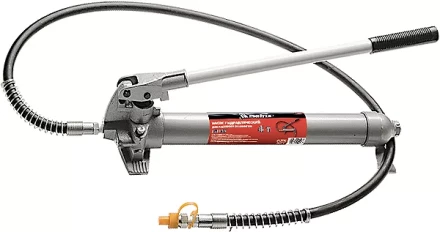 Насос гидравлический со шлангом для 10-тонной растяжки MATRIX 513255 купить в Уфе