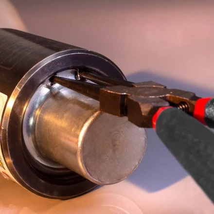 Набор съемников стопорных колец КВТ НКС-08, 140/180/230 мм, 8 шт. (92037) купить в Уфе