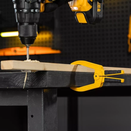 Струбцина клещеобразная Denzel, удлиненная 50 х 80 мм двухкомпонентные рукоятки, 20789 купить в Уфе