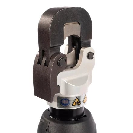 Тросорез гидравлический аккумуляторный КВТ ТРГА-25 для резки стальных тросов ? до 25 мм и стального прутка  до 12 мм (91797) купить в Уфе