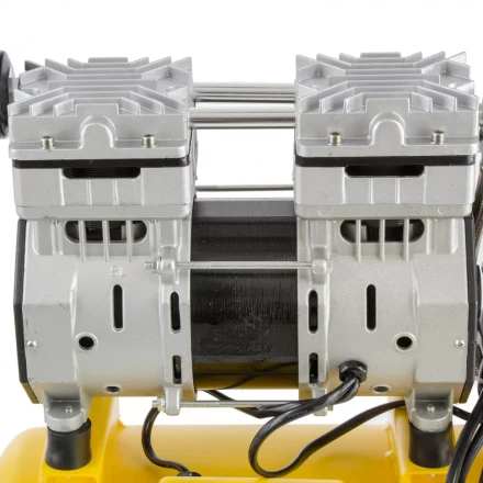 Компрессор безмаслянный Denzel DLS950/24 малошумный 58026 купить в Уфе