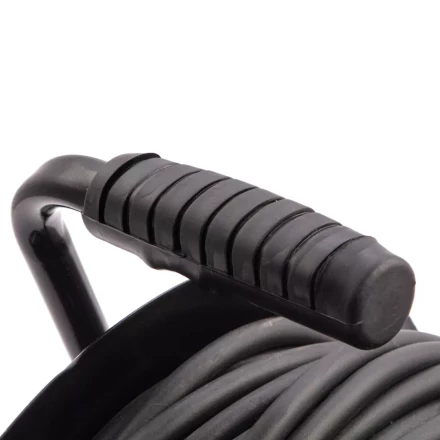 Удлинитель силовой 50 м, 16А, тип УХз16, КГ 3 x 2.5 мм, на стальной катушке, 4 розетки Сибртех 95880 купить в Уфе