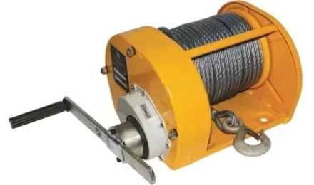 Лебедка ручная усиленная LRU LB г-п 1000 кг L=40 метра купить в Уфе