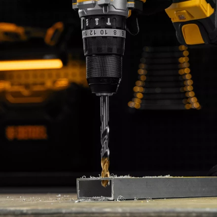 Сверло спиральное по металлу Denzel, 10 x 133 мм, Р6М5, Golden Tip, 718242 купить в Уфе