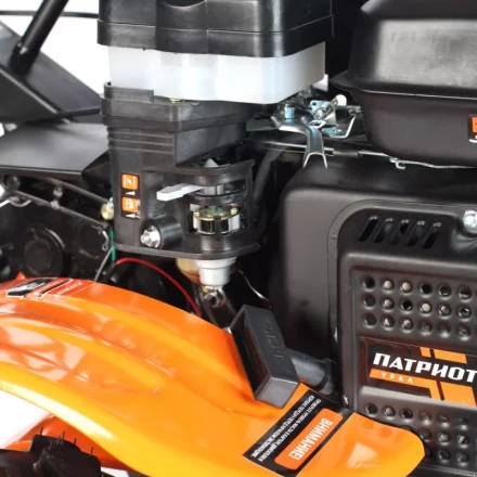 Мотоблок PATRIOT Урал (Колеса EXTREME) 440107581 купить в Уфе