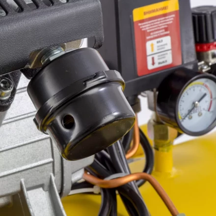 Компрессор воздушный Denzel DKV2200/100 Х-PRO 58079 купить в Уфе