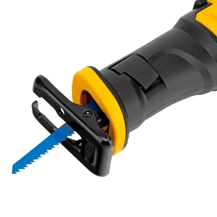 Пила сабельная аккумуляторная CRC-115, 18В Li-Ion Denzel 28465 купить в Уфе