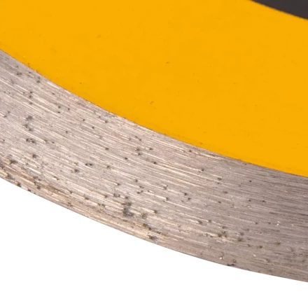 Диск алмазный отрезной 125 х 22,2 мм, сплошной, супертонкий, горячий пресс, мокрое резание// Denzel 73045 купить в Уфе