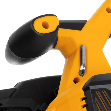 Пила циркулярная аккумуляторная бесщет. CCS-165, 18В Li-Ion Denzel 27401 купить в Уфе