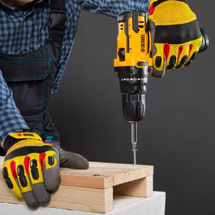 Дрель-шуруповерт аккумуляторная CDL-12CB, Li-Ion, 12 В, 1 акк.// Denzel 26102 купить в Уфе