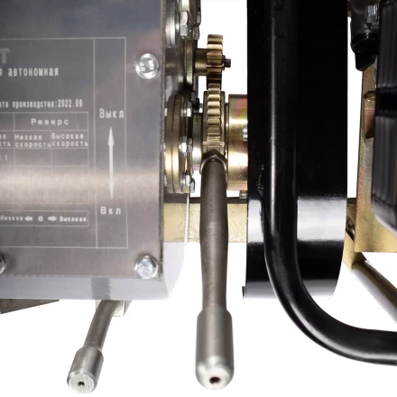 Лебедка тяговая автономная КВТ ЛТА-3 с бензиновым приводом, 3 т (88396) купить в Уфе