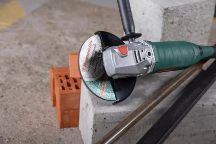 Круг зачистной HAMMER 180х6х22мм 14А купить в Уфе