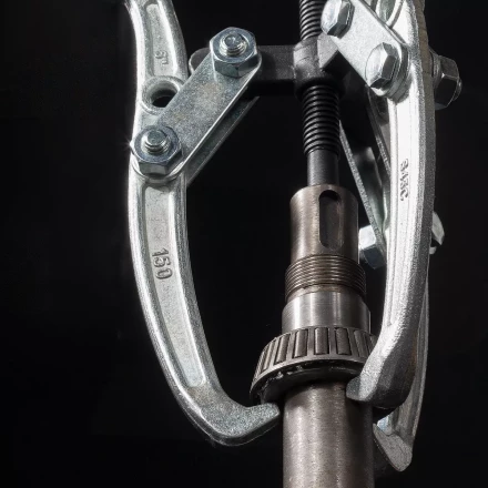 Съемник механический трехлапковый КВТ СМ-80Т серия ПРОФИ (82125) купить в Уфе