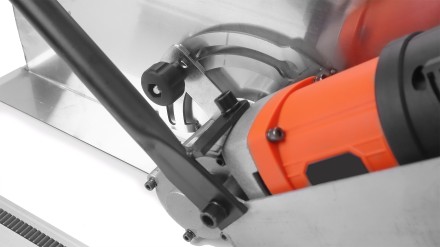 Электрический резчик MESSER BL600 с бесщеточным двигателем (с направляющей шиной) купить в Уфе