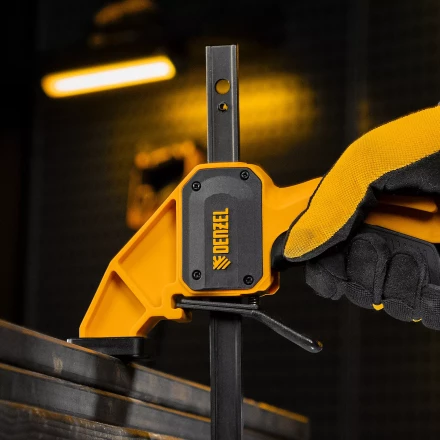 Струбцина F-образная Denzel, быстрозажимная, 150 х 80 мм, усиленный нейлоновый корпус 20505 купить в Уфе