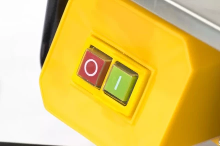 Плиткорез электрический Denzel TCD 180 C-1 96505 купить в Уфе