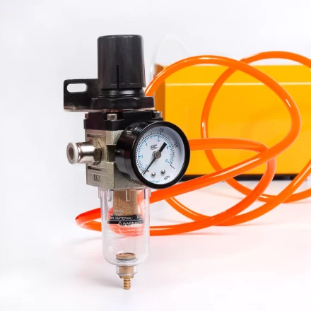 Пресс-клещи пневматические КВТ ПКП-01 для опрессовки наконечников и разъемов матрицами МПК (85396) купить в Уфе