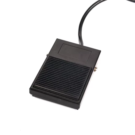 Пресс-клещи электрические КВТ ПКЭ-01 для опрессовки наконечников и разъемов матрицами МПК (87730) купить в Уфе