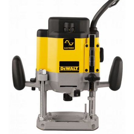 Фрезер DeWalt DW629 купить в Уфе