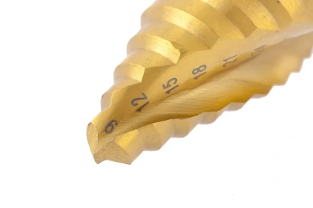 Сверло ступенчатое 9-12-15-18-21-24-27-30-33-36 мм HSS спиральный Профиль шестигранный хвостовик Matrix 72358 купить в Уфе