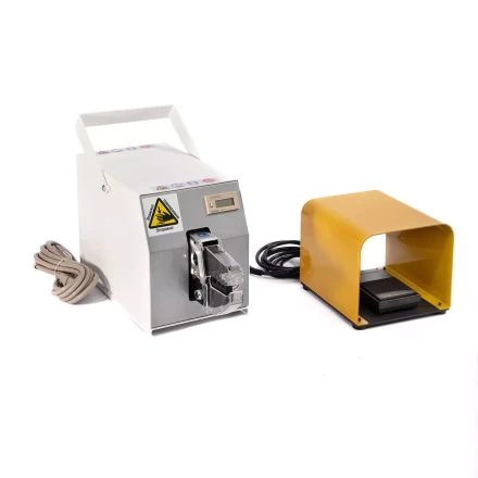 Пресс-клещи электрические КВТ ПКЭ-02 для опрессовки наконечников и разъемов матрицами МПК (91853) купить в Уфе