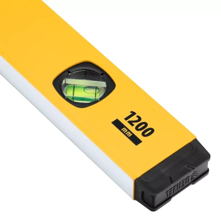 Уровень алюминиевый Denzel 33694, магнит, фрезерованный, 3 глазка (1 зеркал.), 0,5 мм/м, 1200 мм купить в Уфе