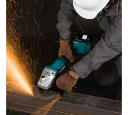 Аккумуляторная углошлифовальная машина Makita DGA700Z (без АКБ и ЗУ) купить в Уфе