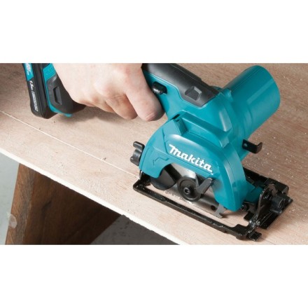Пила дисковая аккумуляторная Makita HS301DWAE купить в Уфе