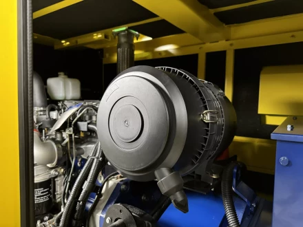 Дизельный генератор Vektor AD-100Y-T400 в шумозащитном кожухе купить в Уфе