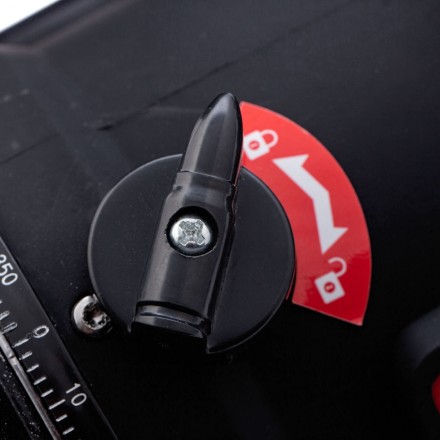 Лазерный уровень ML 05 Red, 20 м, 635 нм, резьба 5/8&quot; Matrix 35066 купить в Уфе