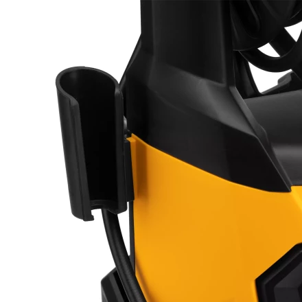 Моечная машина высокого давления Denzel 58229 R-170D, 2000 Вт, 170 бар, 360 л/ч, с барабаном купить в Уфе