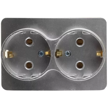 Розетка СВЕТОЗАР &quot;ГАММА&quot; с заземлением, двойная, без вставки и рамки, цвет светло-серый металлик, 16А/~250В SV-54107-SM купить в Уфе