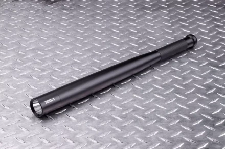 Фонарь-бита TESLA LB-40 33х400 мм купить в Уфе
